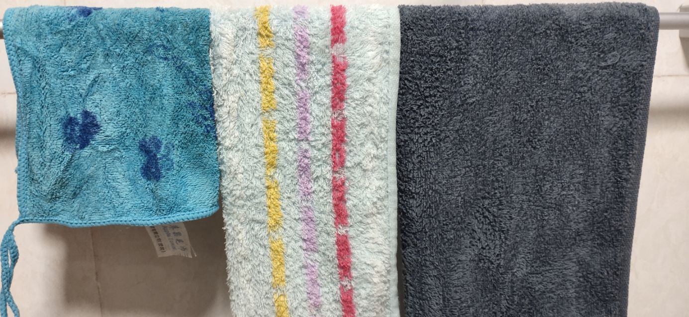 家里毛巾容易发黄怎么回事,毛巾挂着容易脏怎么办