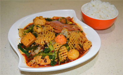 在县城开一家麻辣拌怎么样,想开个麻辣拌店去哪里学技术