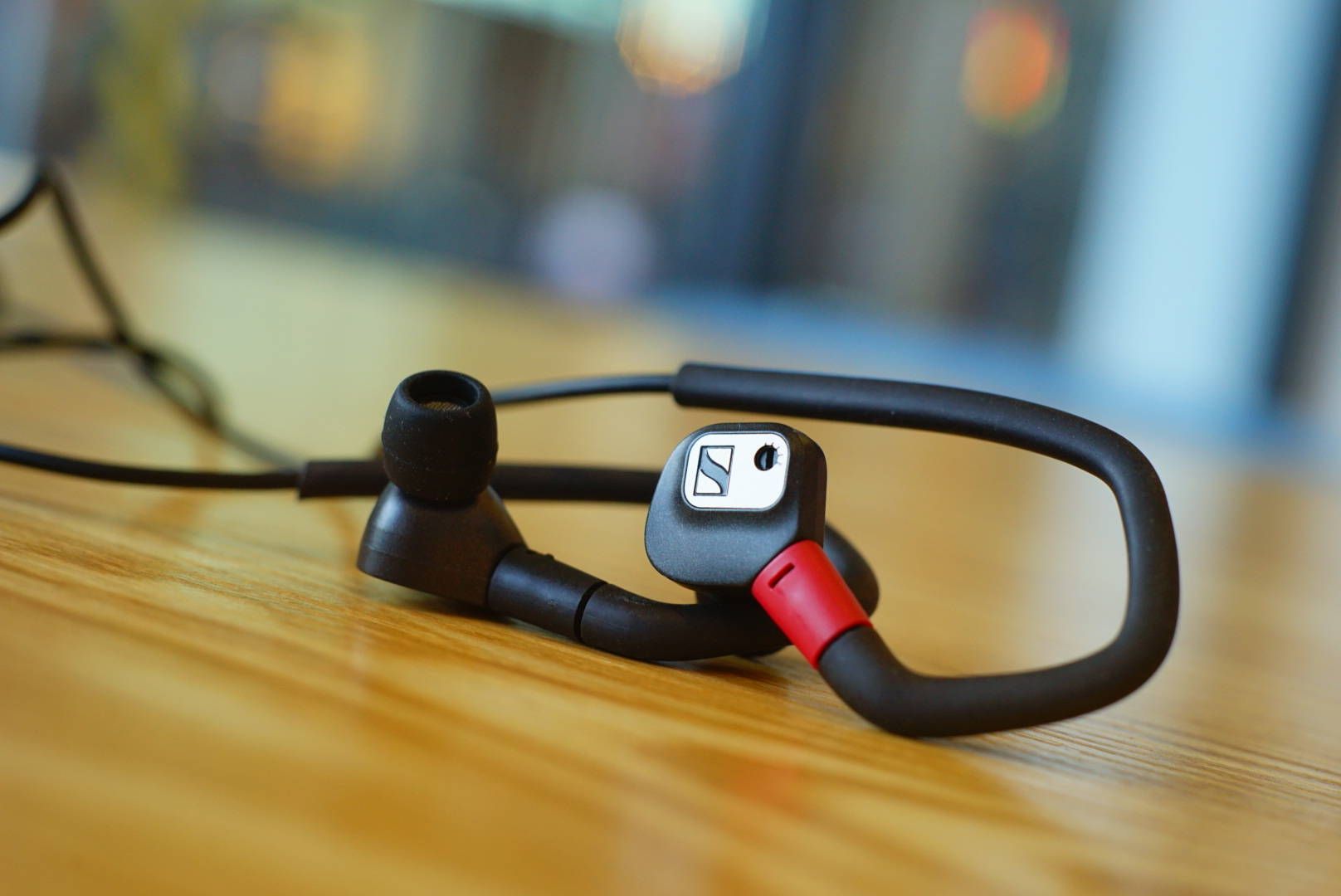 森海塞尔ie80s耳机开箱评测,森海塞尔ie80s用什么耳塞好