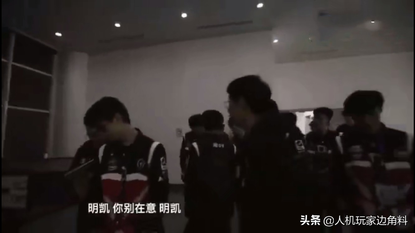 厂长s9退役视频,厂长退役辟谣