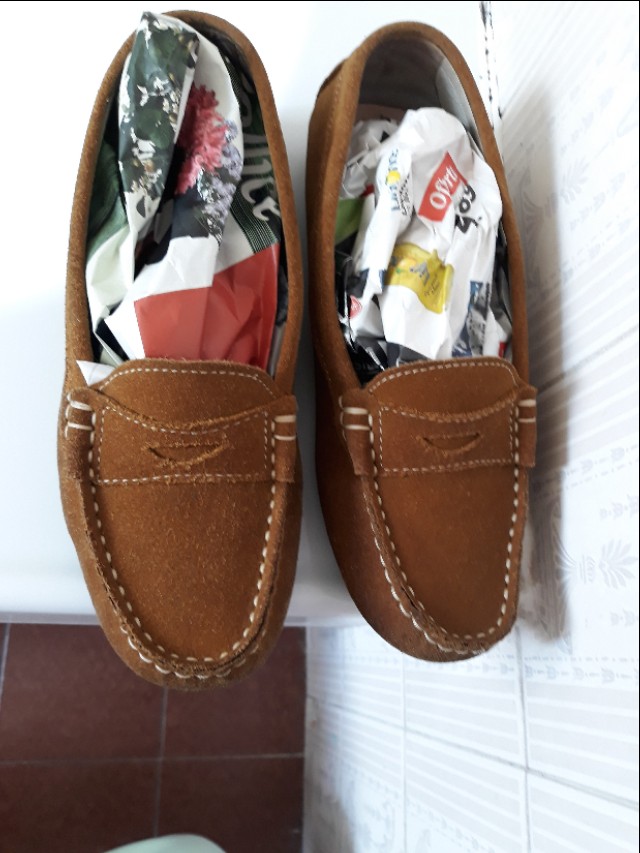 绒面鞋染色了怎么处理,绒面鞋脏了怎样打理视频