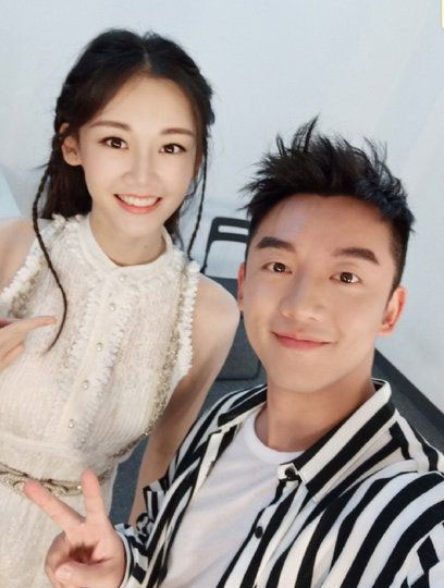 郑恺苗苗幸福生活 (郑恺苗苗恋情疑曝光)