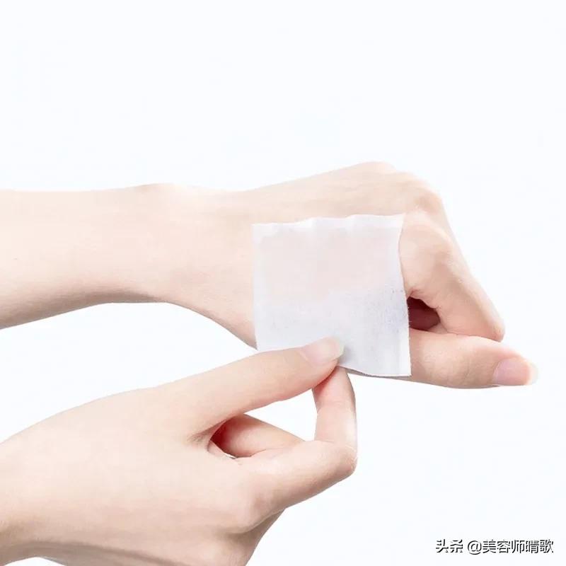 做1次水疗10次深层补水,一次性面膜做水疗灌肤教程