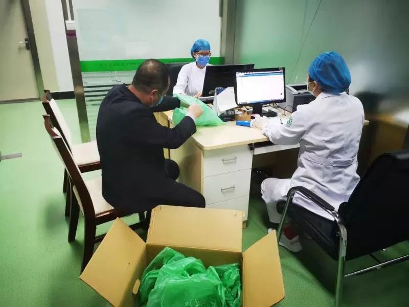 抗“疫”手札：免费为会员*开代**药代购物，让会员们更省心