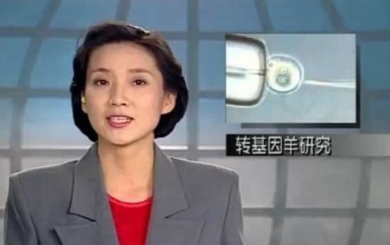 国民女神李修平：播音26年人美心善，57岁无儿无女留下遗憾