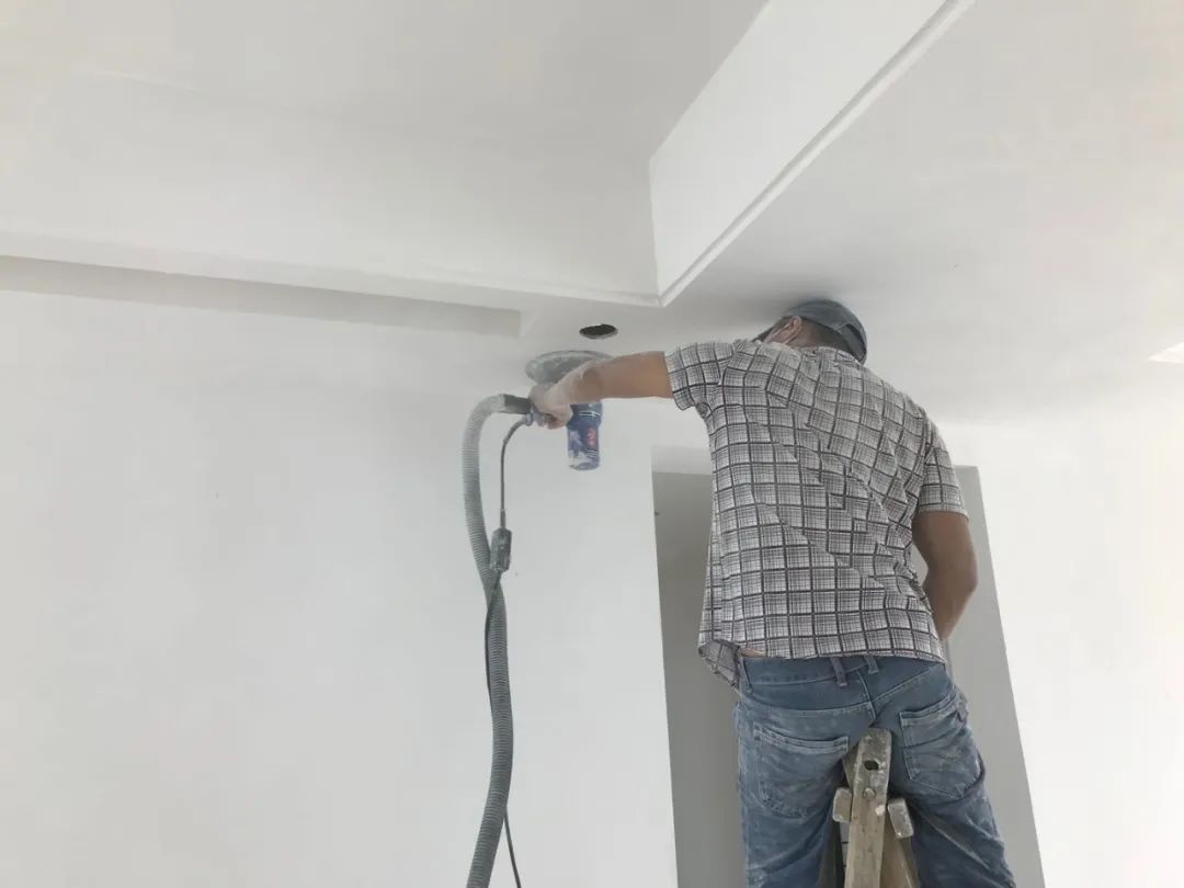 墙面刷腻子的流程注意事项,墙面粉刷刮腻子需要注意什么