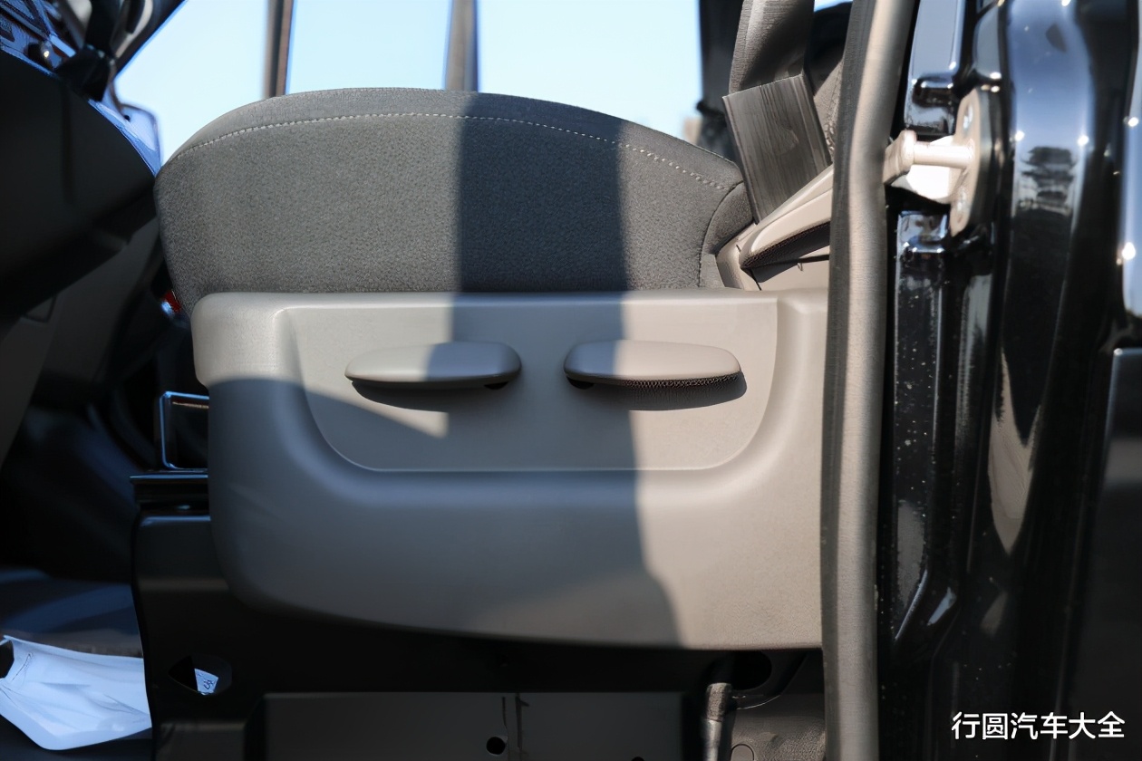 新世代全顺2021款pro自动挡试驾,福特新世代全顺pro长轴中顶自驾游