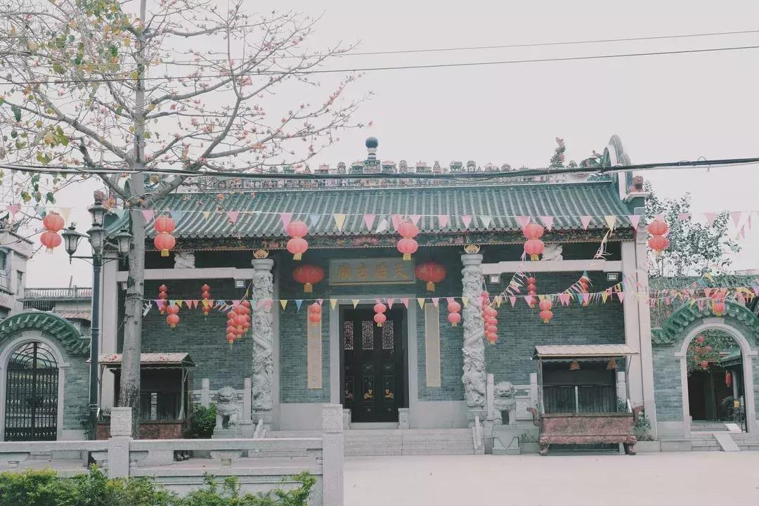 每个地方都有个沙井,好多地方叫沙井