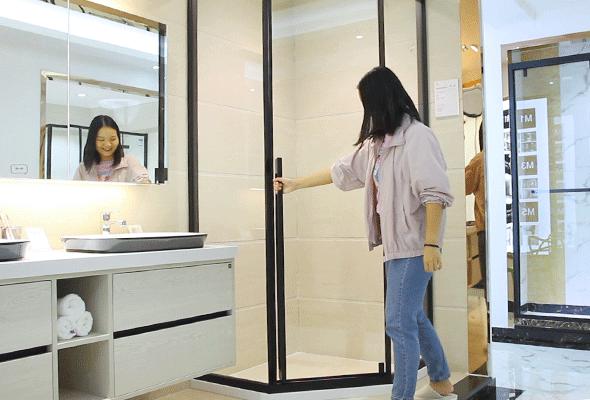 卫浴间淋浴房,扇形淋浴房跟圆弧形淋浴房哪个好