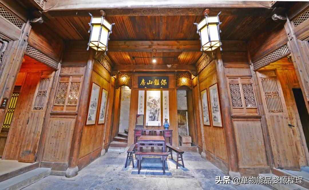 婺源这片仙境般的油菜花田已上线！超级美腻！赶紧约起来