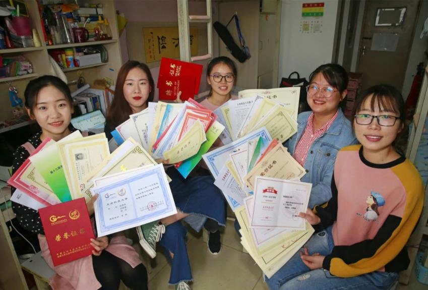 保研等于优中选优?考研等于庸中选优?看导师态度就知道谁更讨喜