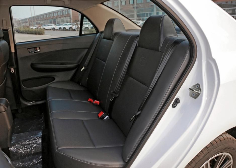 比亚迪经典f3新款2022,2020款比亚迪f3上市售价4.49万元