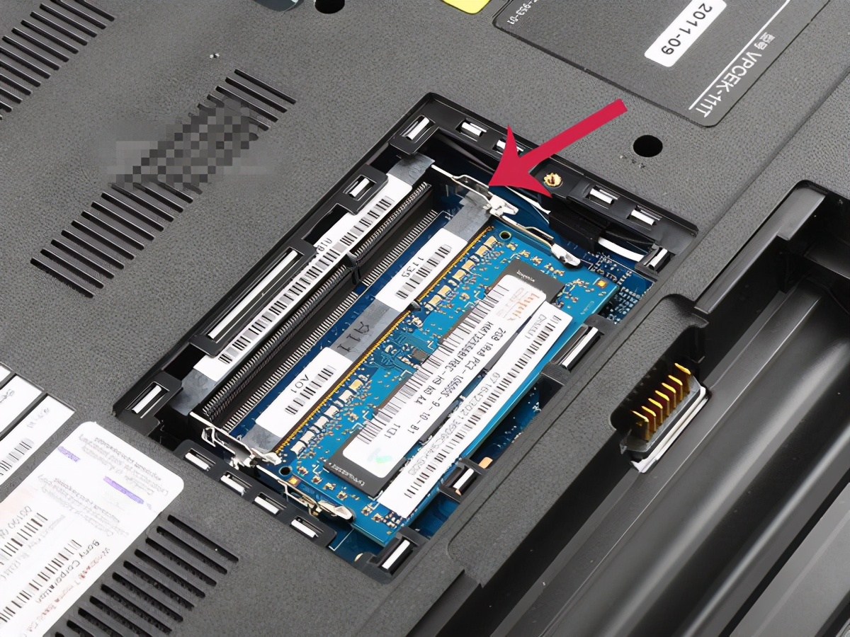 笔记本伪黑屏维修,联想笔记本电脑黑屏不开机维修