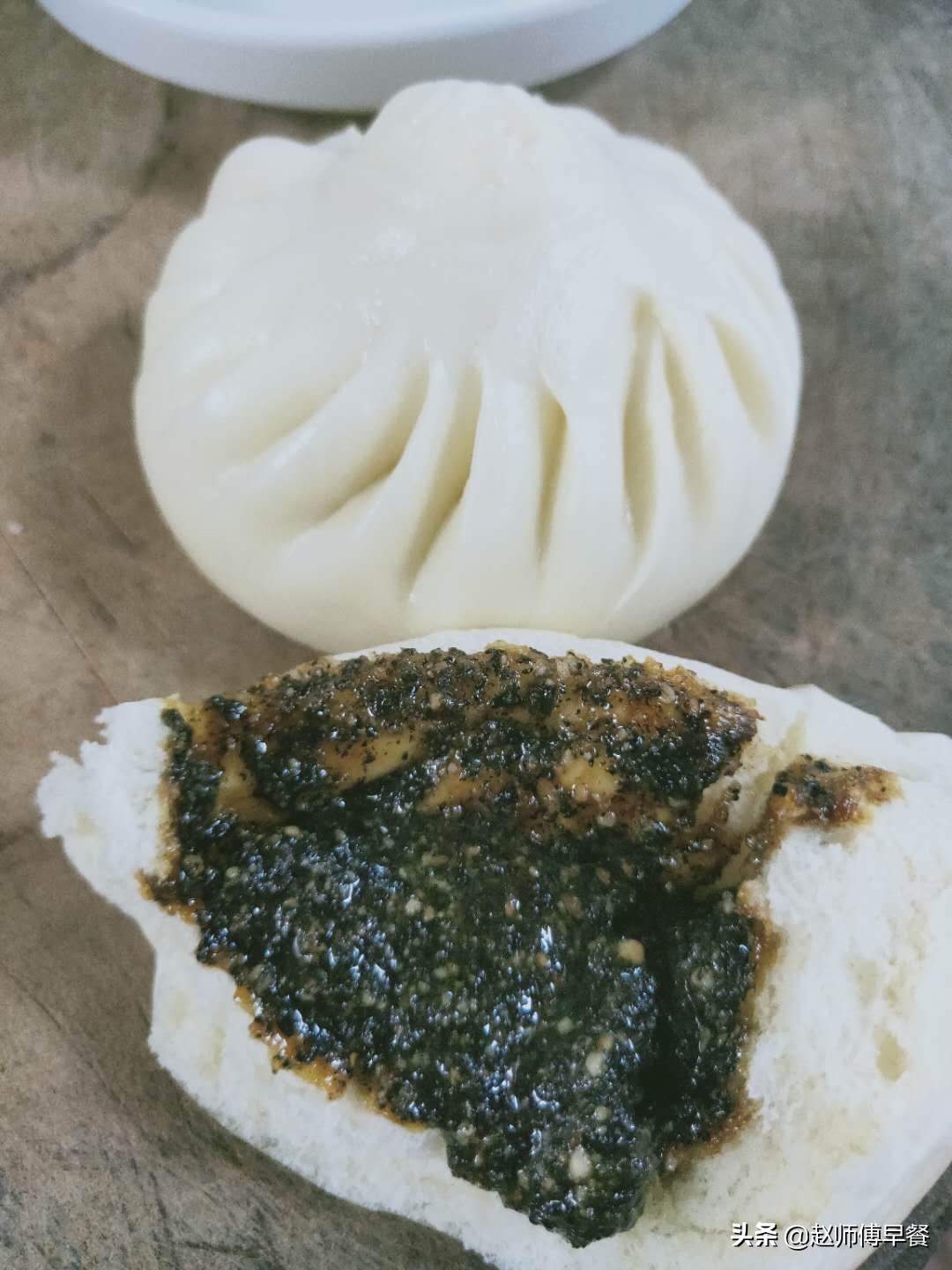 300克面粉放多少酵母发面做包子,包子发面1000克面粉和水的比例