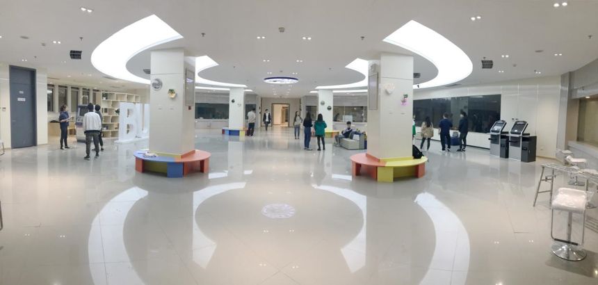 从三四个人到二十多个人的团队,从三个人的团队到现在30人团队