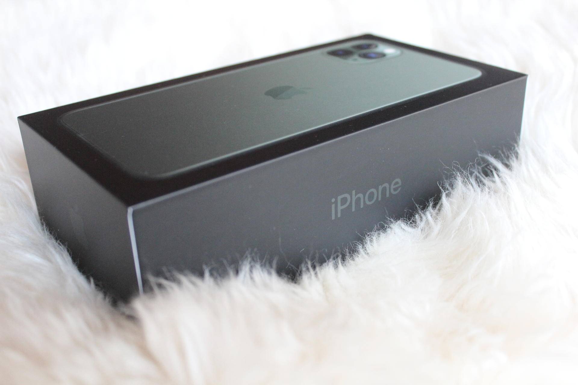 苹果iphone11promax暗夜绿256g,苹果11promax预计苹果5g降价