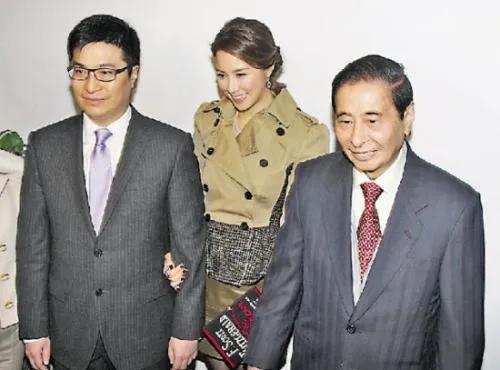 诸葛梓岐婚姻危机,诸葛梓岐豪门