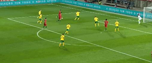 c罗上演帽子戏法打脸,c罗帽子戏法逆转马竞现场沸腾