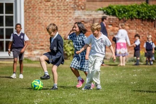 英国私校哈罗,英国私校和国际学校