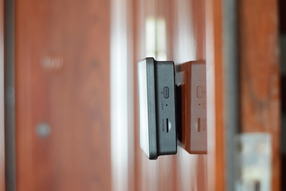 小米智能猫眼和米家指纹锁联动,小米智能猫眼与智能门锁联动