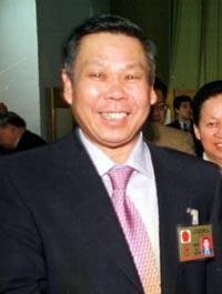 健力宝衰亡史：成败皆在李经纬，张海不过是催化剂