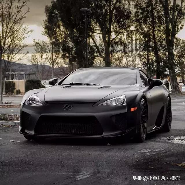 好看的日系超跑壁纸,黑绿跑车壁纸