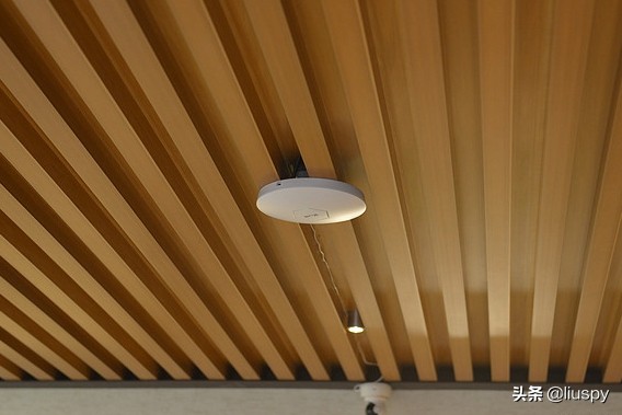 无线路由器怎么选择合适的,如何选择高质量的wifi路由器