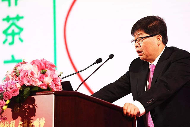 中国饮料新巨头,中国饮料品牌创始人