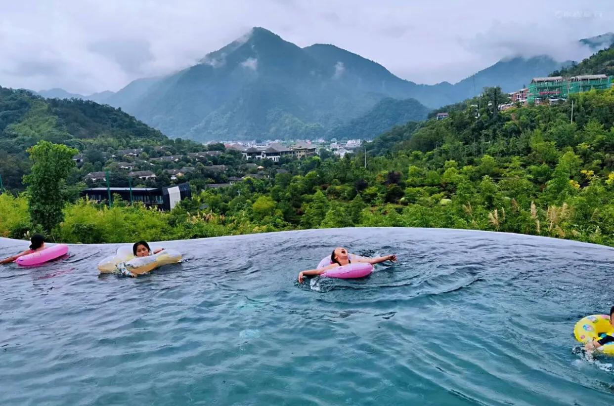 杭州临安湍口氡温泉星泉谷,临安湍口温泉星泉谷度假村