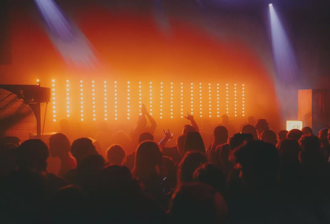 夜店越大越好？只装300人的小酒吧也能进全球百大