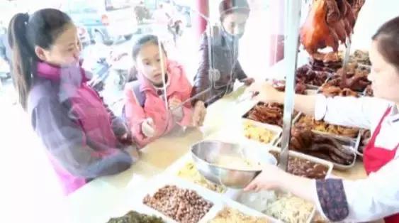 最好吃的卤味小店,不起眼的卤菜店