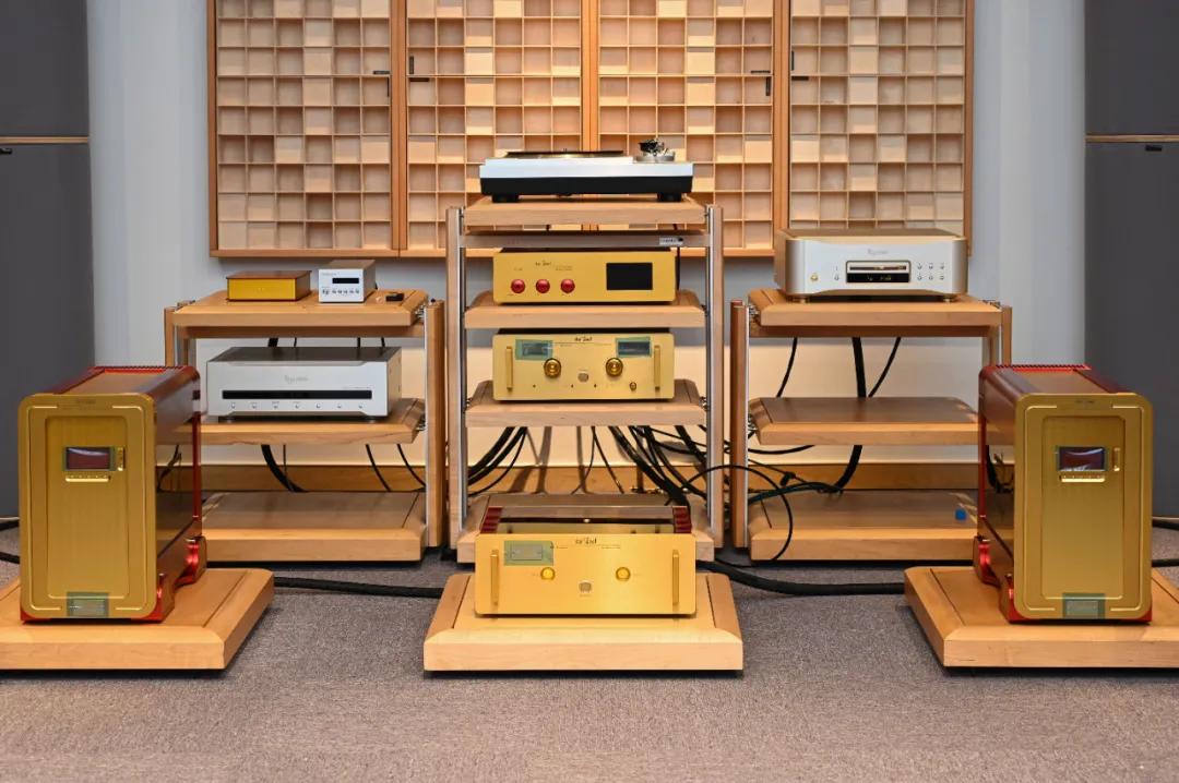 领峰·声越美声色俱佳的Acapella与darTZeel