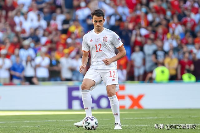 皇马对巴萨最耻辱的一场比赛,一场0-1让西甲争冠形势巨变