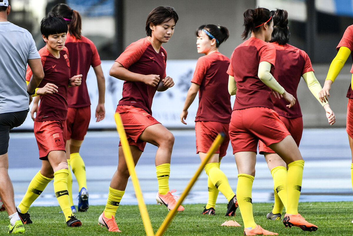 王霜为何退出法甲,王霜为啥离开巴黎圣日耳曼