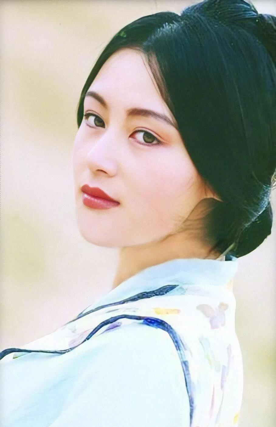 厚嘴唇有多好看,厚嘴唇的女人什么性格