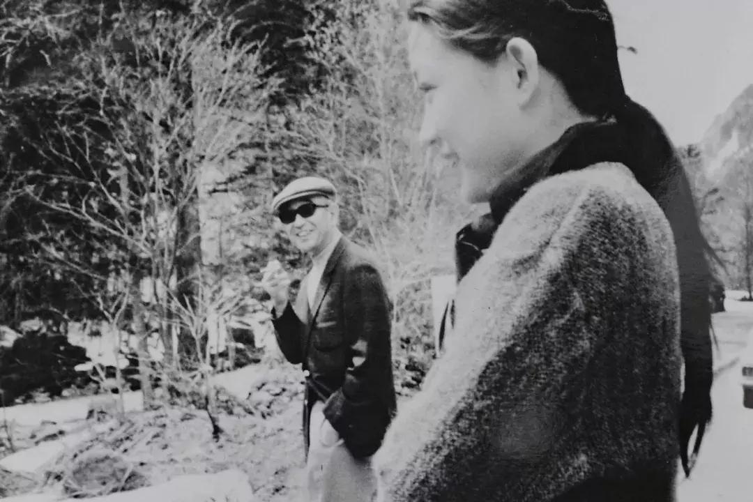 世人说我的爸爸是神，但他就是个普通人