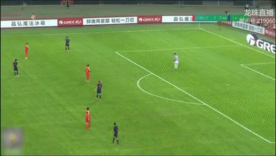 脚踏七彩祥云的盖世英雄电影,脚踏七彩祥云的盖世英雄完整版