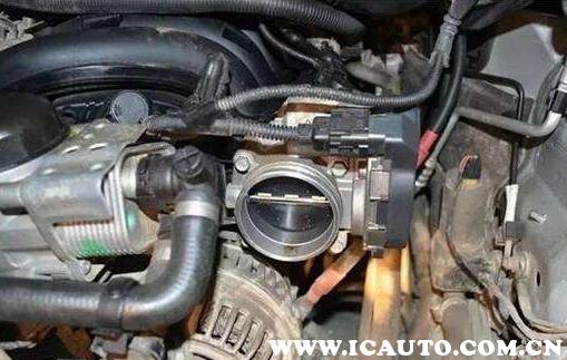 汽车上tc灯亮是怎么回事,tc灯亮是什么故障别克