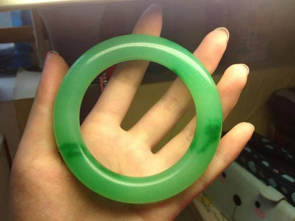 买翡翠怕上当十秒钟学会,买翡翠不上当的秘诀非常有用