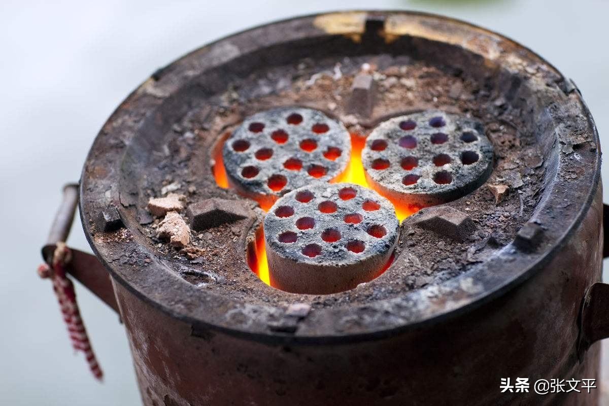 趣话煤炭（十五）：蜂窝煤的鼻祖，是汉代用来冶铁的煤饼