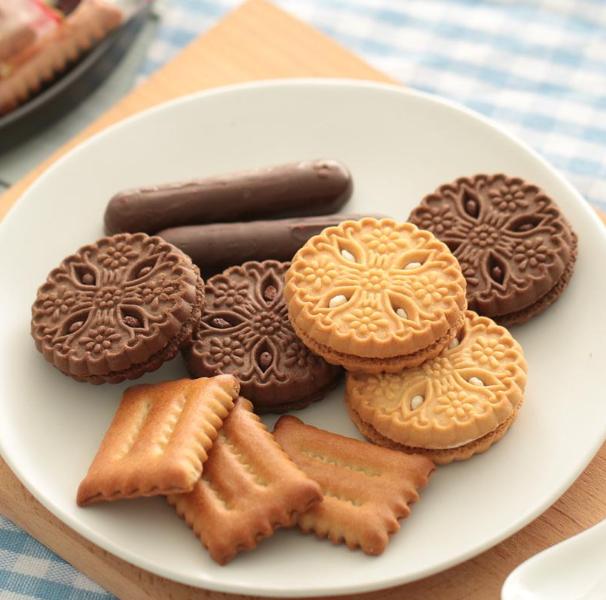 孕期想吐忍着不吐好吗,为什么别人怀孕都吐就我不吐