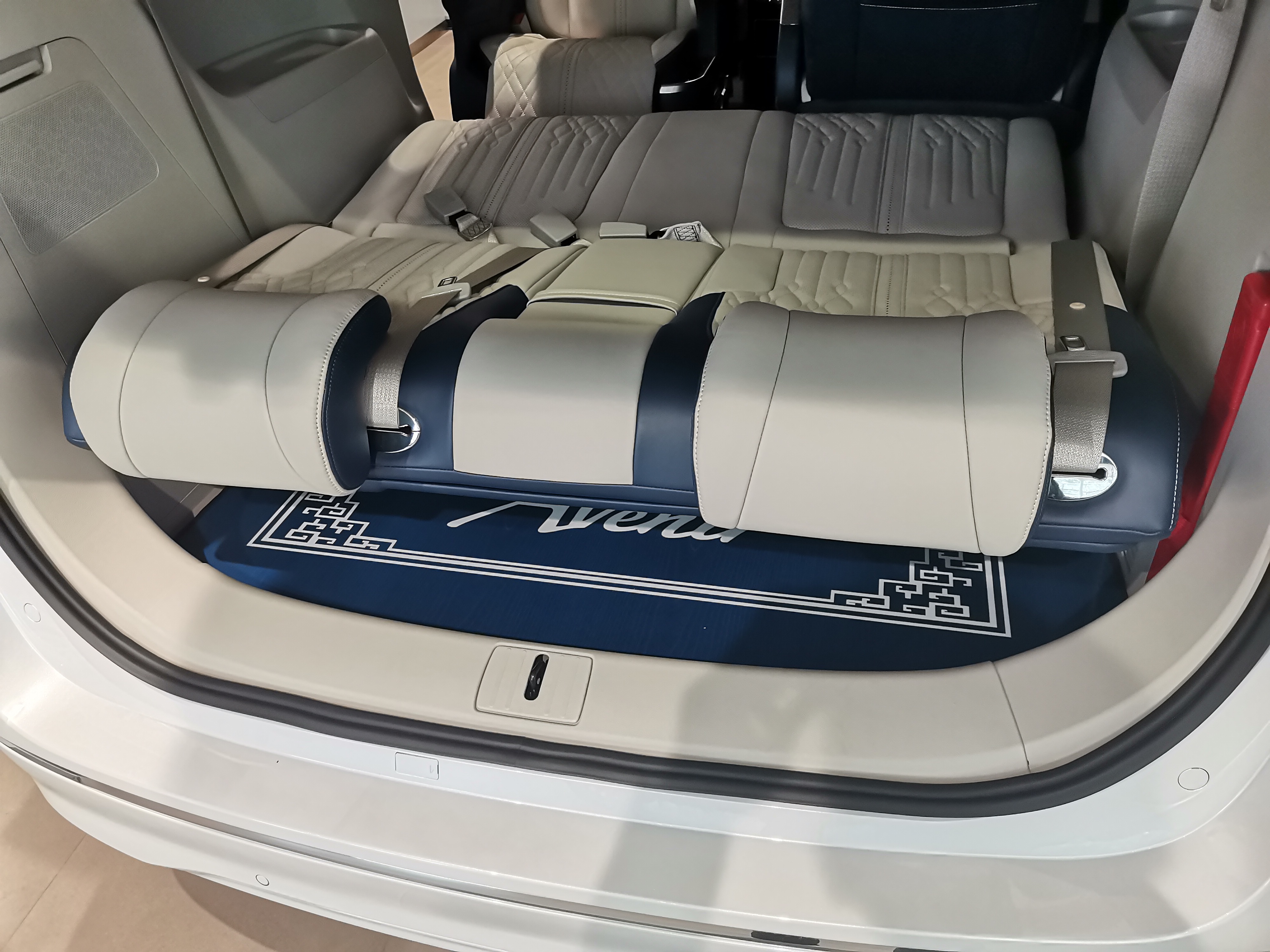 别克gl8陆尊怎么选,gl8es陆尊二手车