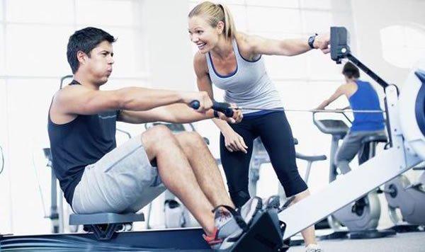 老年人膝盖疼痛的原因和治疗方法,运动后膝盖疼痛的原因和解决方法