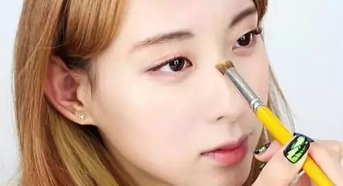 高级感妆面的化妆要点,简单易上手的甜酷妆容