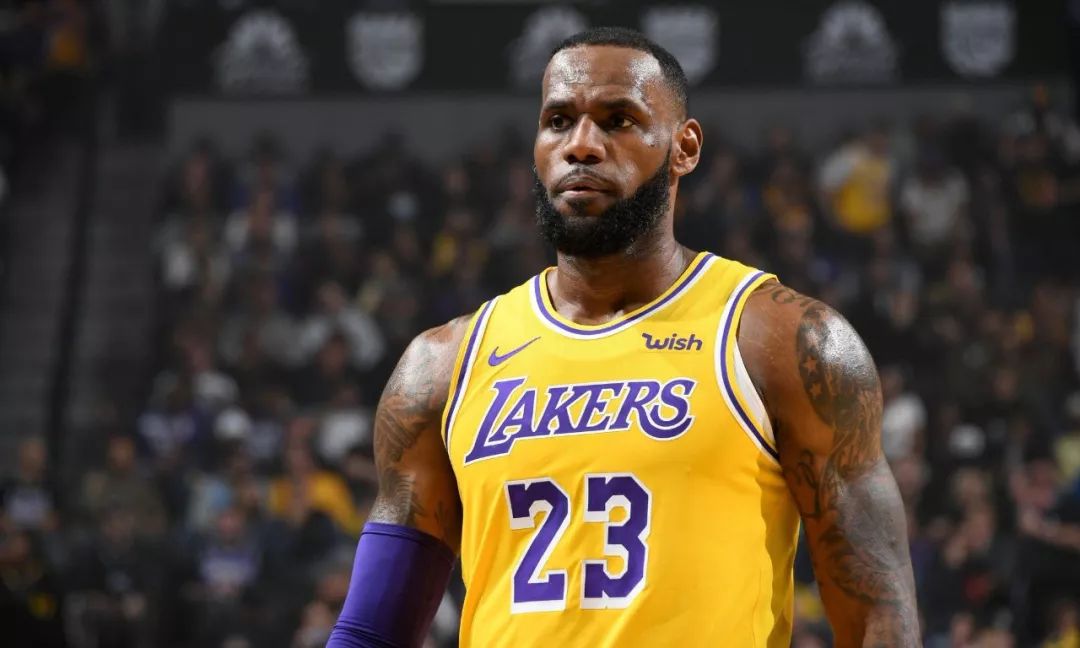 商业鬼才詹姆斯申请Taco商标，将推出播客节目快速变现#NBA#