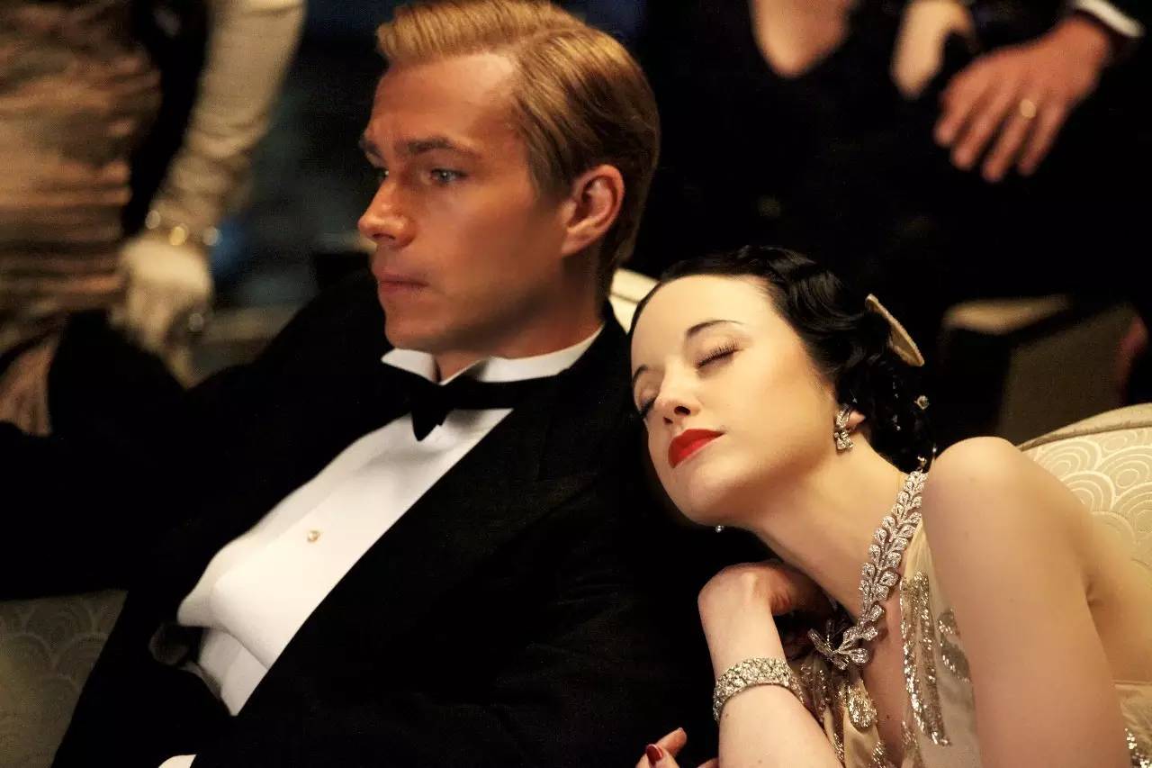 英国历史上最禁断的爱恋：国王退位，只为与她成婚