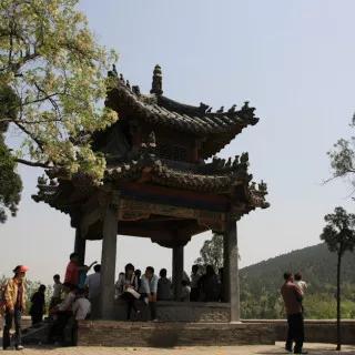 骑车子去月球,自己骑车出去旅游