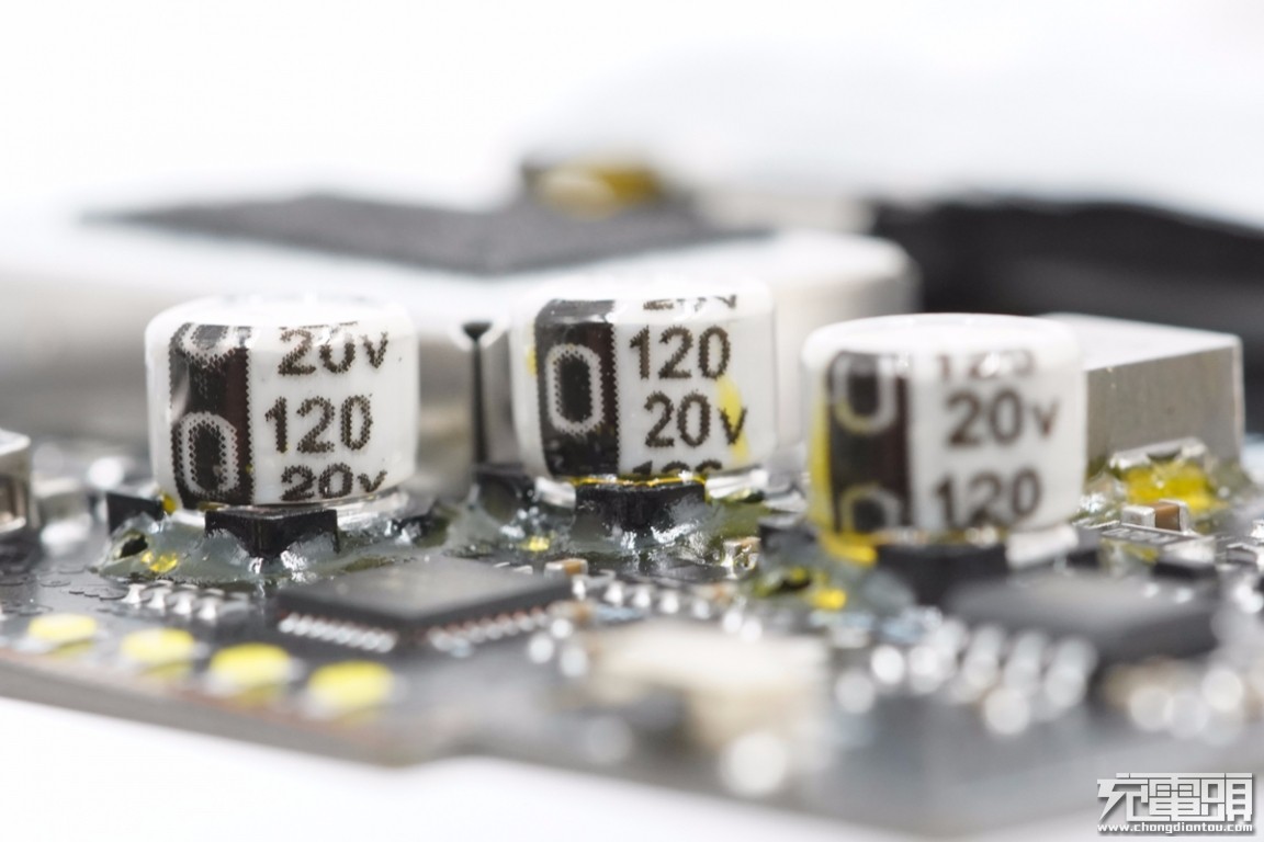 三星25wpd快充越南版,三星25w双向pd快充去哪买