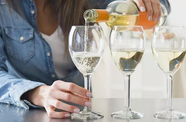 葡萄酒扫码扫不出价格什么原因,扫码价高的葡萄酒一定是好酒嘛