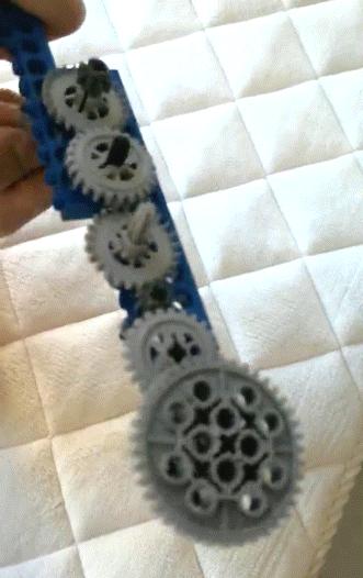 乐高又贵又难选？工程师爸爸用5年的陪玩经验告诉你省钱攻略